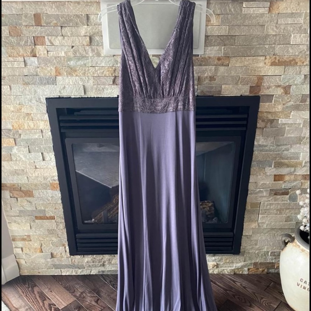 Vera Wang Gown
